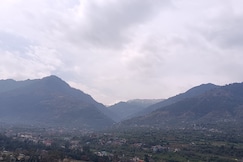 River view  homestay, Kullu