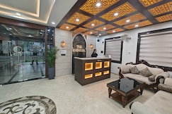 THE RAJWADA LALTA PRATEEK, Lucknow