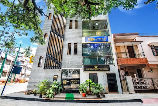 FabHotel Corporate Crown - Nr. Jyoti Nivas University