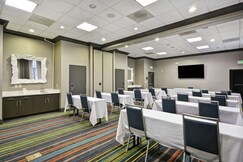 Hampton Inn & Suites by Hilton Los Angeles Burbank Airport, Tecate