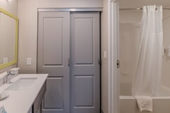 Hampton Inn & Suites-Florence Downtown, Colbert