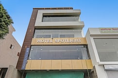 Townhouse Hotel Spotlight, Kanpur