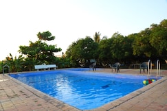 Radhe Farm (200m from Devaliya park), Sasan Gir