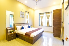 Nakshatra Villa by Palette | 4BHK | Pool | BBQ | Rain Dance | Lonavala, Lonavala