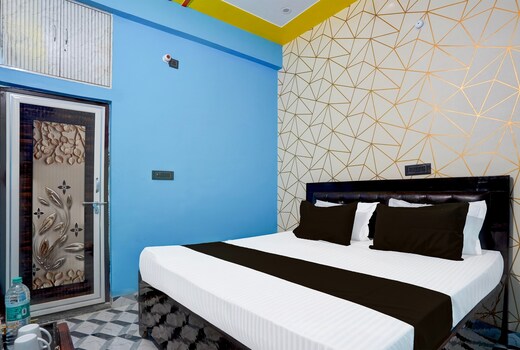 Hotel O J.k Hotel and resturant