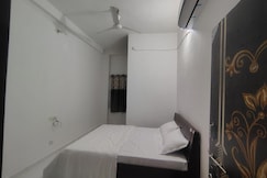Shree Radha Madhav Home Stay, Rajpipla