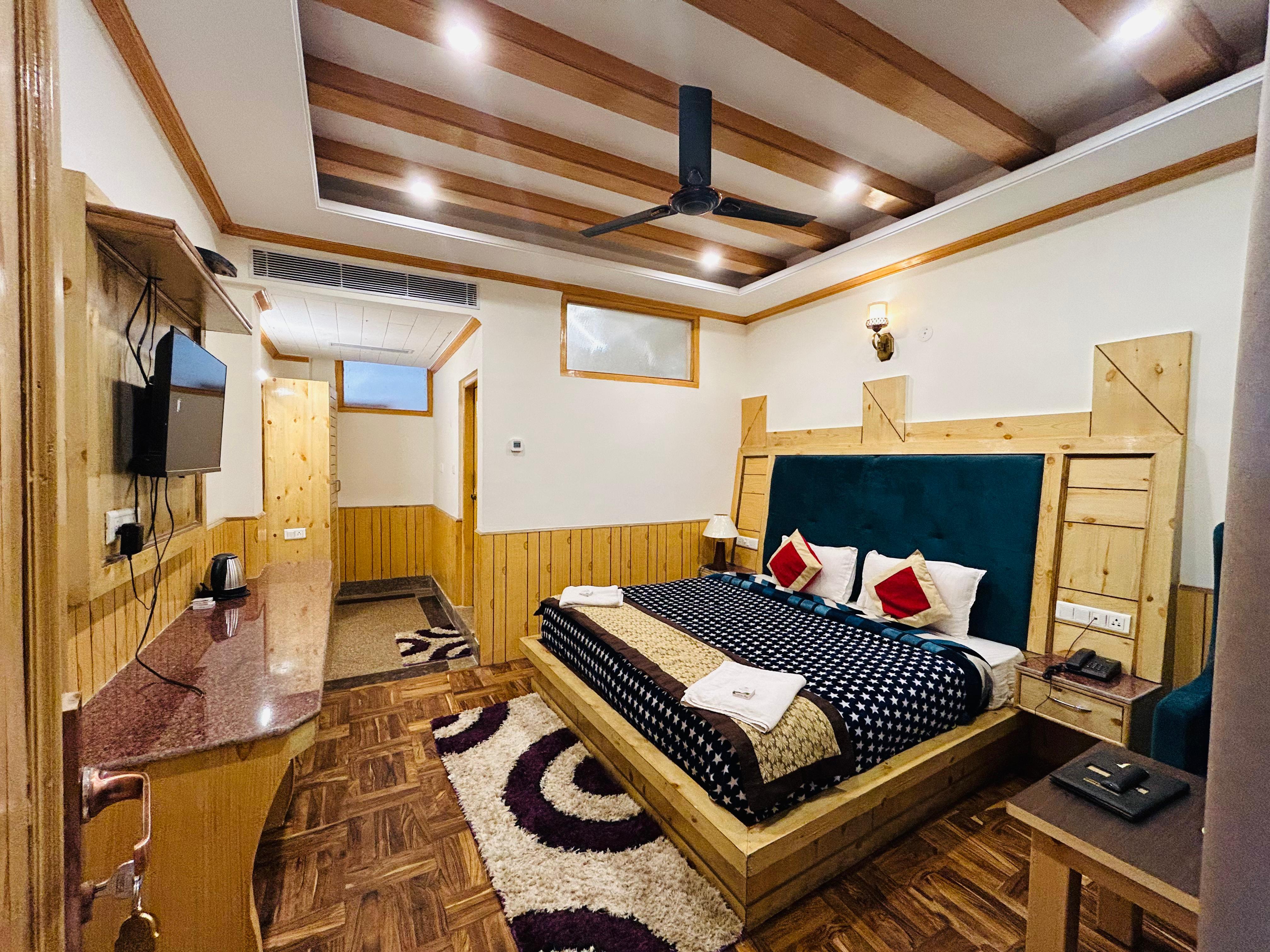 Shivalik Valley Resort - Sitapur Kedarnath - Tap to explore photos
