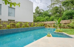 Swimming Pool 1