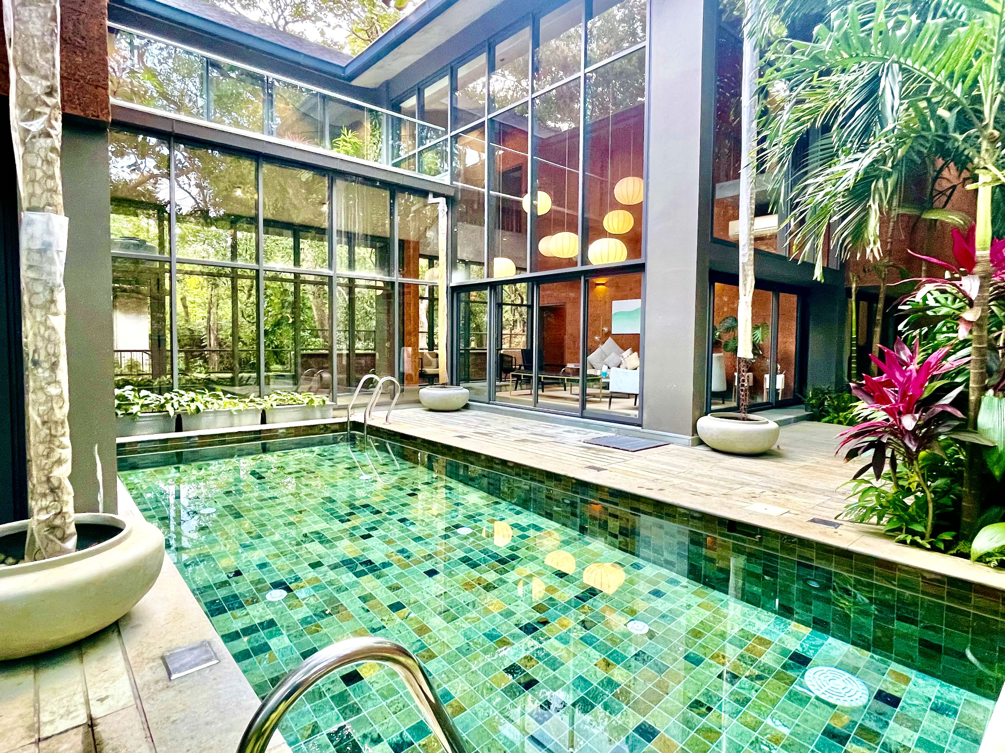 Olive Ultra Luxury Private Pool Villa in Assagao - Tap to explore photos