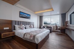 SMARTLUTH HOSPITALITY SERVICES PRIVATE LIMITED, Darjeeling