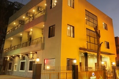 Sardar Lodge, Pune