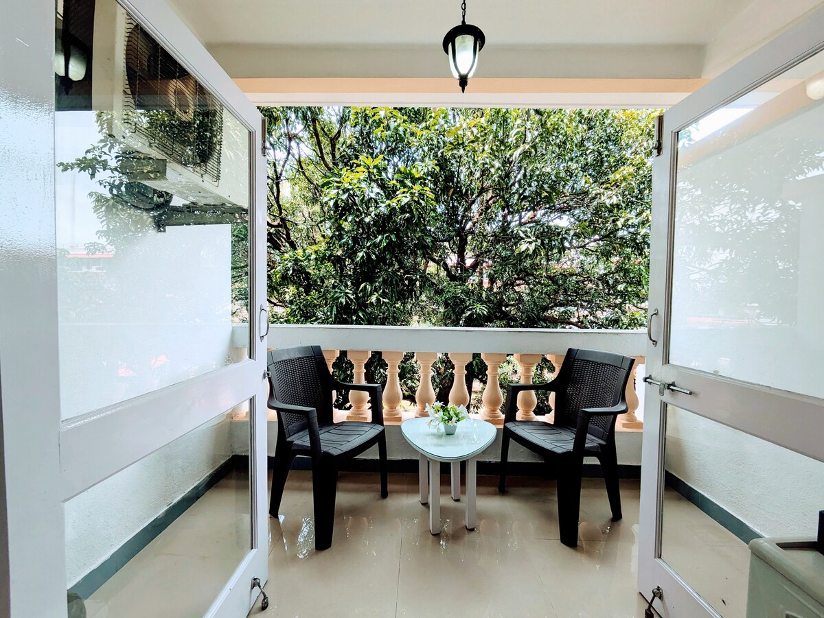 Spacious 2bhk Penthouse near Colva Beach - Tap to explore photos