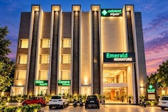Emerald Signature, Mysore