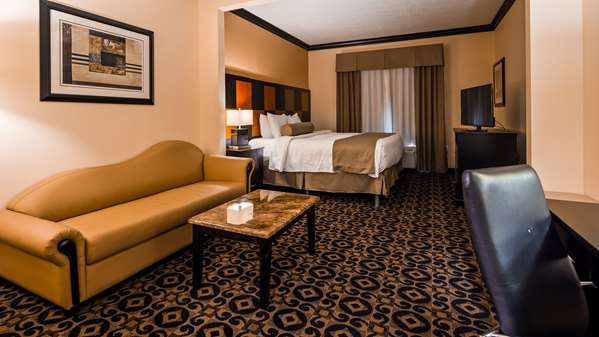 Best Western Plus Airport Inn & Suites - Tap to explore photos
