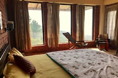The Shilaroo Project | Rooms in a Villa, Narkanda