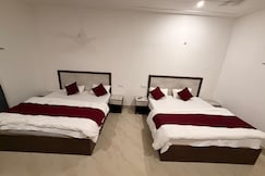 Shri Shiv  Shakti Dham, Vrindavan