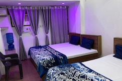 Shiv Shakti Home Stay - Sri Kashi Vishwanath Temple And Ghat Only 500m Spacious-Room with-wi-fi, Varanasi