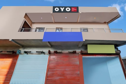 OYO 823438 Hotel Darkmoon Inn