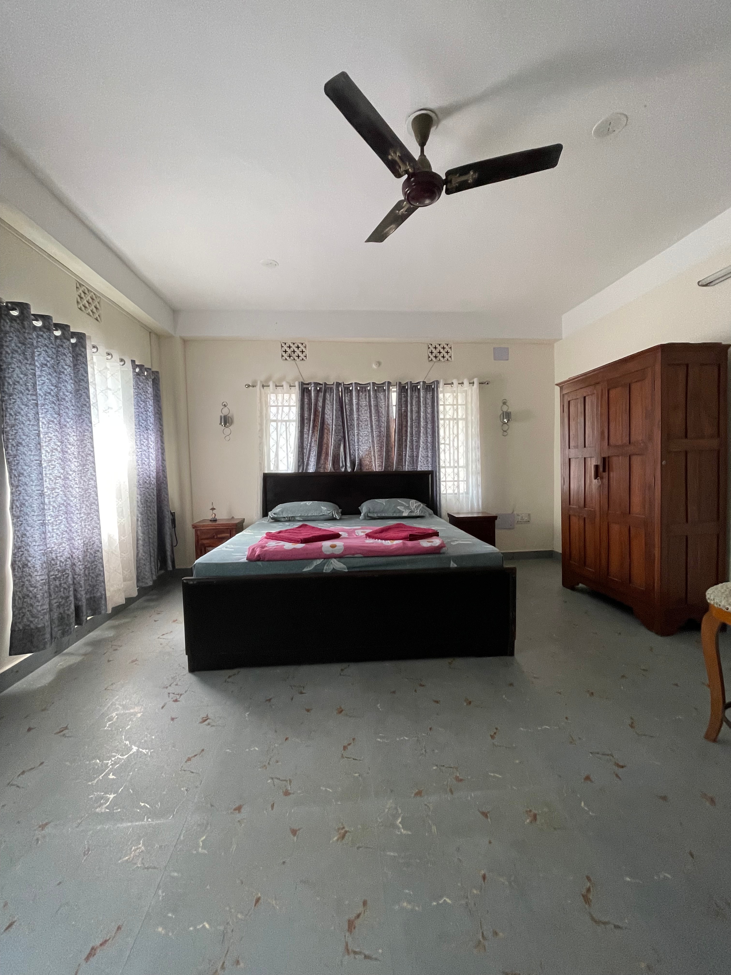 Maria's Homestay - Tap to explore photos