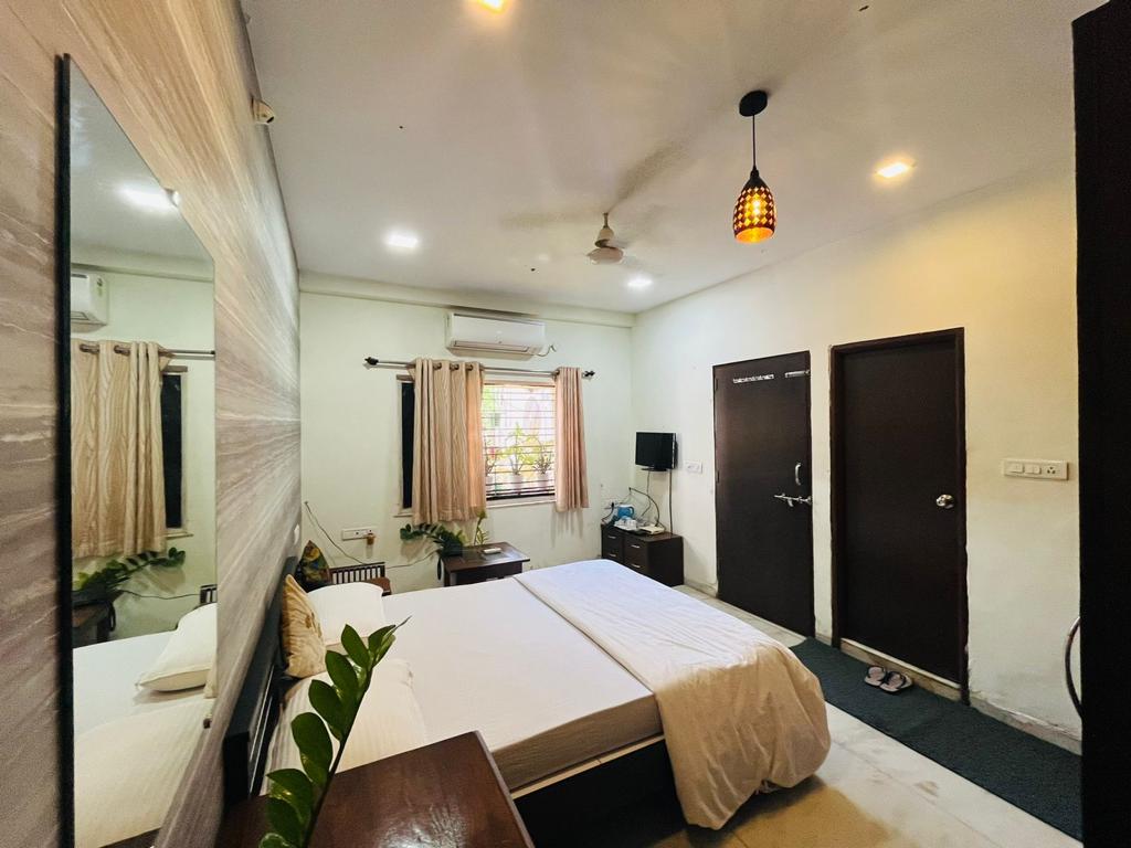 Deluxe Room East Facing Seperate Entrance 1