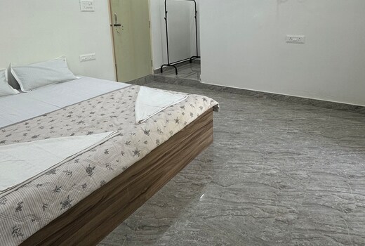 The Coastal Shed Swaraj Dweep  Thipok Room