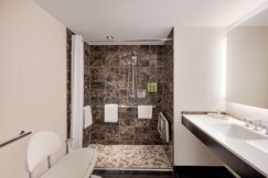 HILTON MCLEAN TYSONS CORNER, Baltimore