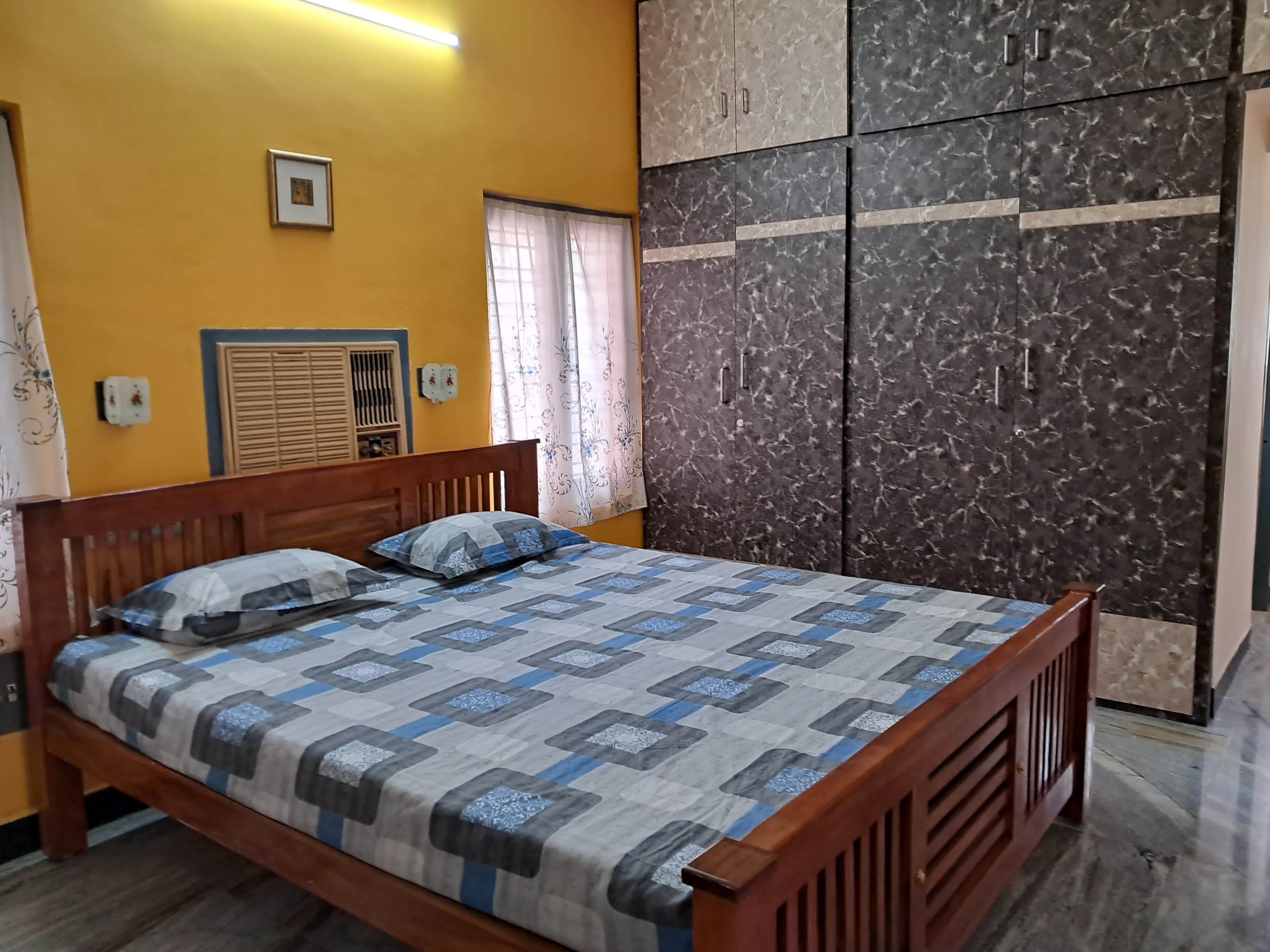 Orange Homestay near Big Temple - Tap to explore photos