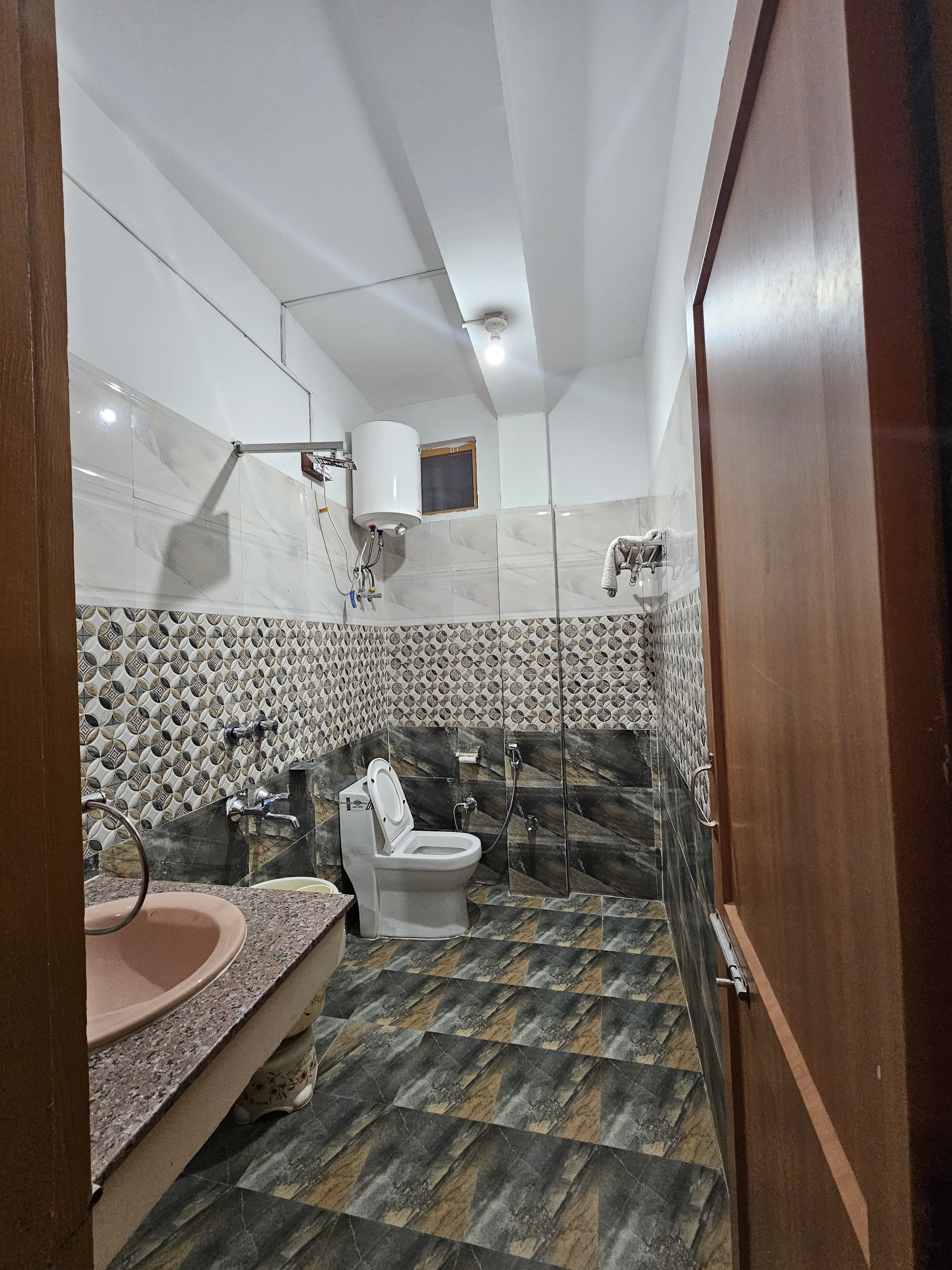 SHREE GANESH HOTEL - Tap to explore photos