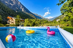 Symphony Woods Resort Tirthan, Gushaini