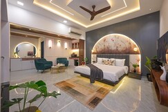 Dove Nest Indoor Pool Villa For Couple Lonavala, Lonavala