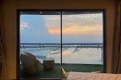 Luxurious Studio 37 FL Halfday Stay Supernova, Noida