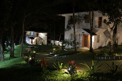 Eeleem Resorts & Spa, Munnar