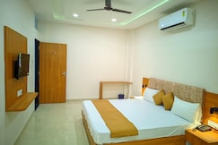 AVR Hotel, Indore