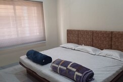 Shri Krishna Kunj Guest house, Ujjain