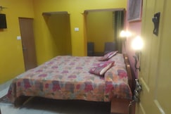 Ganpati Guest House, D-3/24, Meer Ghat, Varanasi, Varanasi