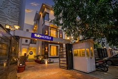FabHotel Giriraj Hospitality, Gurgaon