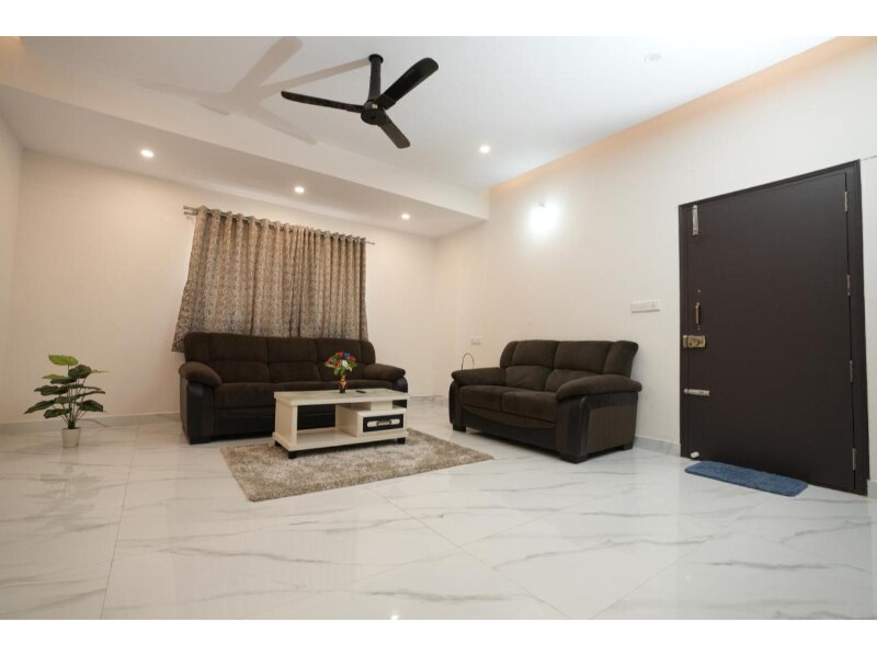 Srushti Serviced Apartment - Tap to explore photos
