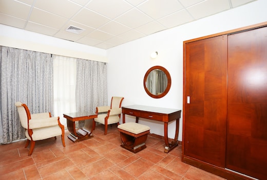 Super Townhouse Island Inn
