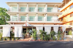 Woke Morjim Hostel | Rooms & Dorms, Goa