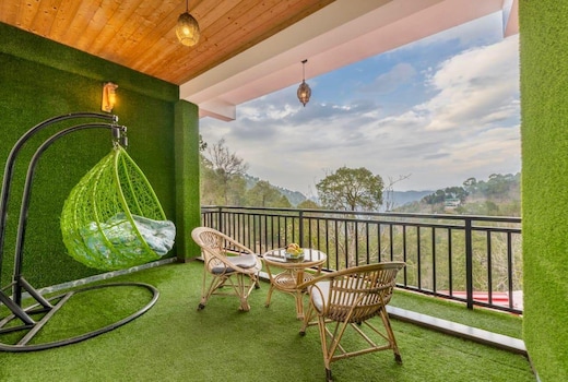 Shimla View Homestay by Splendid Retreat