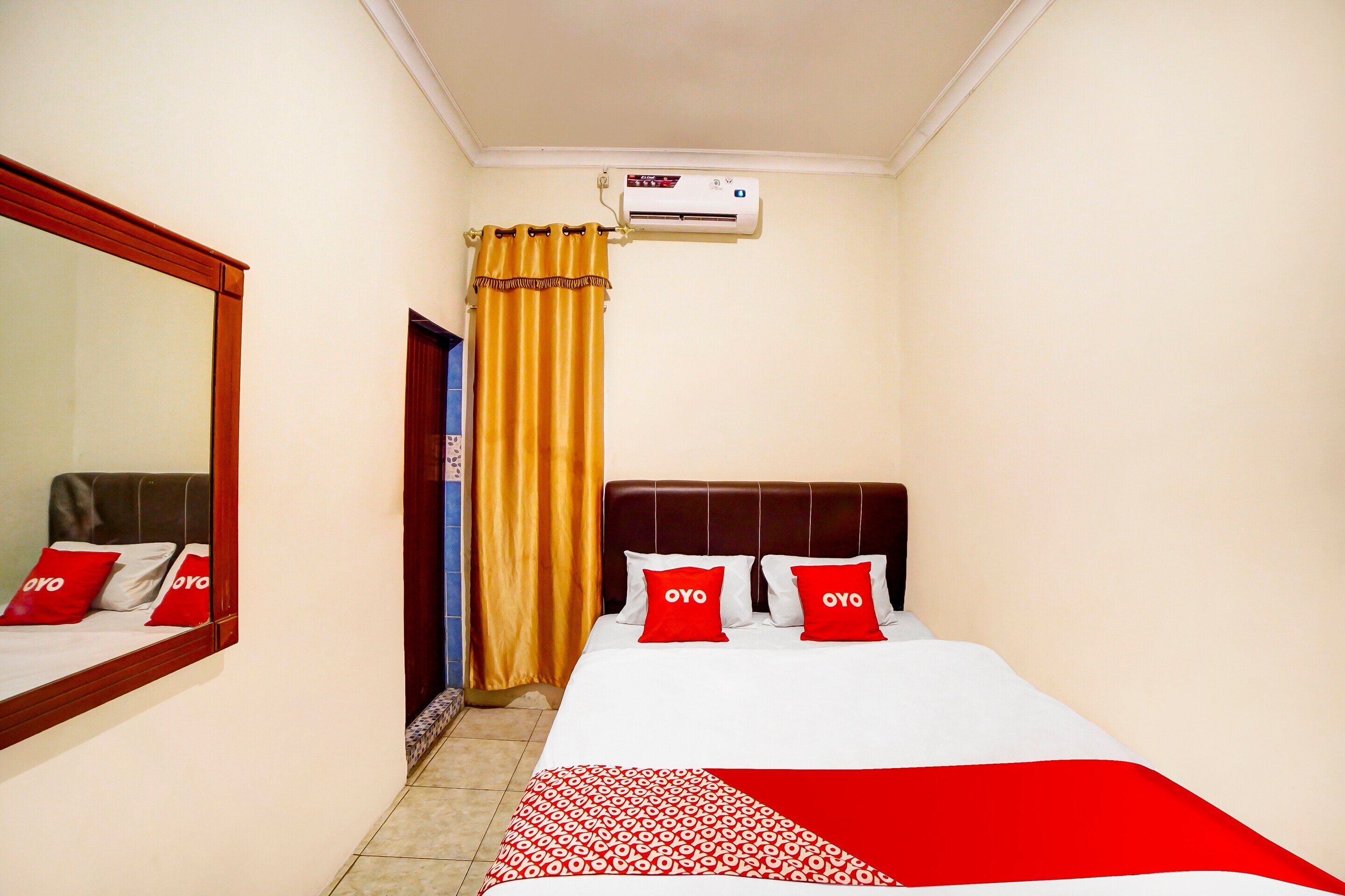 OYO 91199 Felicia Homestay - Tap to explore photos