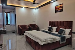 Hotel O Saraswati Palace, Ayodhya