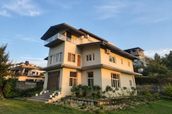 Lunara Nest Lower Deck, Vikasnagar