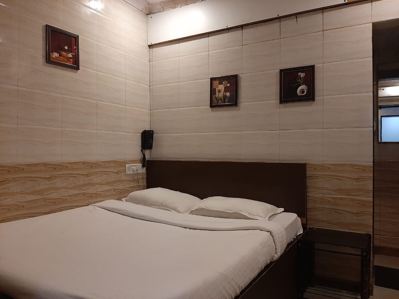 Hotel Balaji - Tap to explore photos