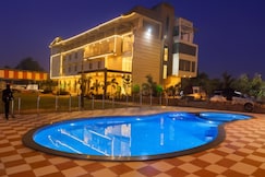 RADHE KRISHNA RESORT, उज्जैन