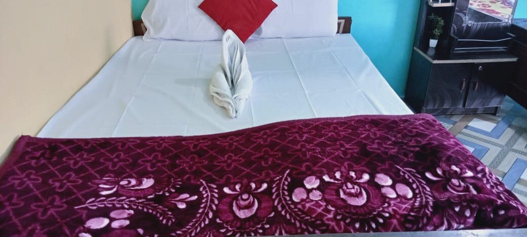 Poddar Retreats - Tap to explore photos