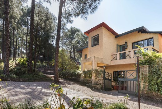 V are Family | Wind Chimes 3 BHK Villa