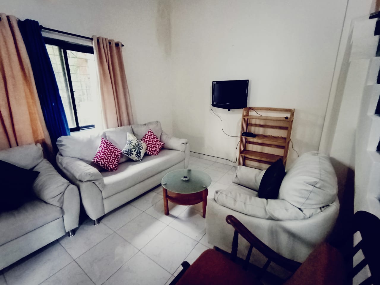 Ivy Cosy House Lonavala | Entire 2 BHK Villa - Tap to explore photos