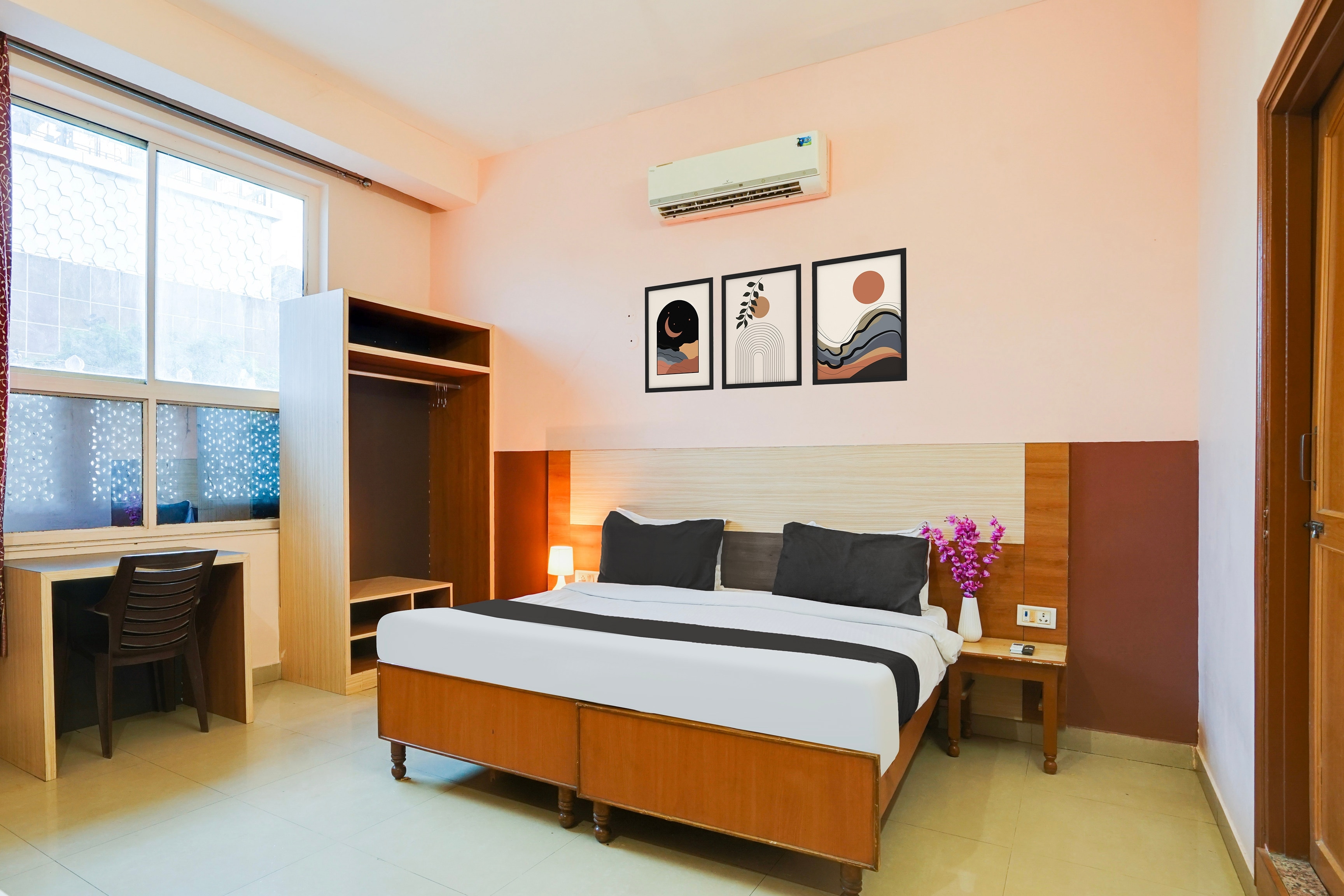 Hotel O JLN Marg Malviya Nagar Formerly Hotel Braj Haveli - Tap to explore photos
