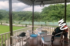 British Cottage Secluded Riverside Forest Villa, Dehradun